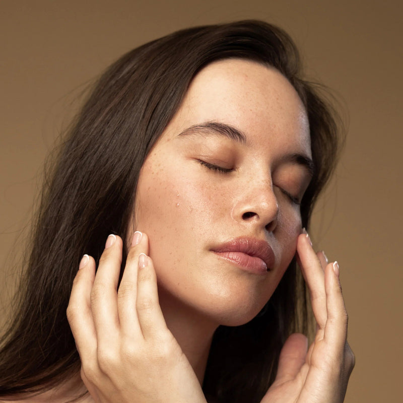 Vitamin C Glow Toner – Triple Action Brightening Toner with Kakadu Plum Extract 100ml Antipodes